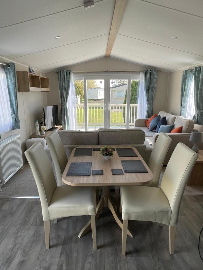 Private Rented Caravan Situated At Southview Holiday Park Winthorpe  Екстер'єр фото